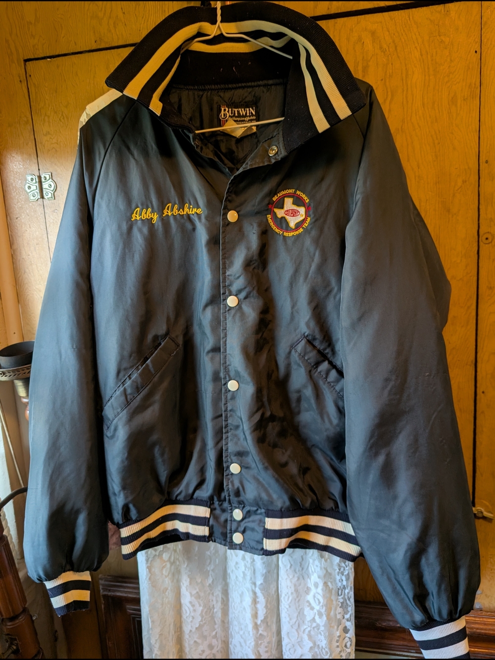 Retro 80's Navy Embroidered Bomber Jacket Windbreaker Snap Button Abby Coat Sz M